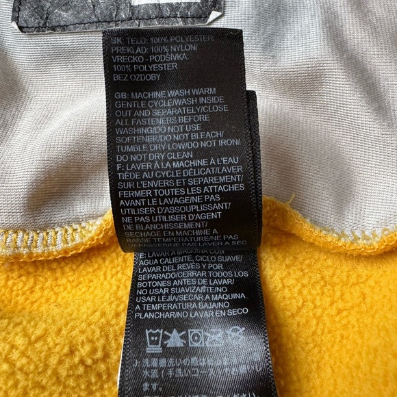 THE NORTH FACE Boys' Denali Jacket (Little Big Kid) Sz XS 6 Summit Gold Fleece - Picture 11 of 14